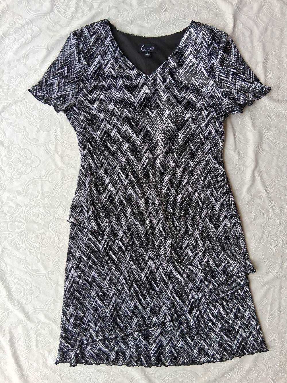 connected apparel Black & White Chevron V-Neck Midi Dress